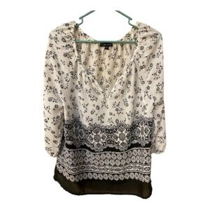 Timing Women’s Medium Black and White Floral Blouse